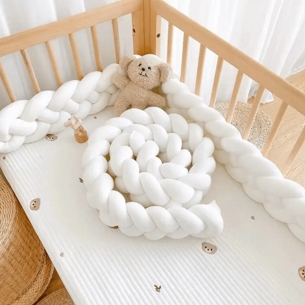 Aperçu de la tresse de lit blanc CozyKnot™