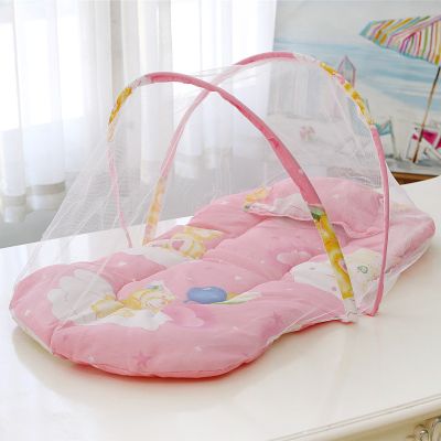 NOTRE LIT MOUSTIQUAIRE BEBE ROSE