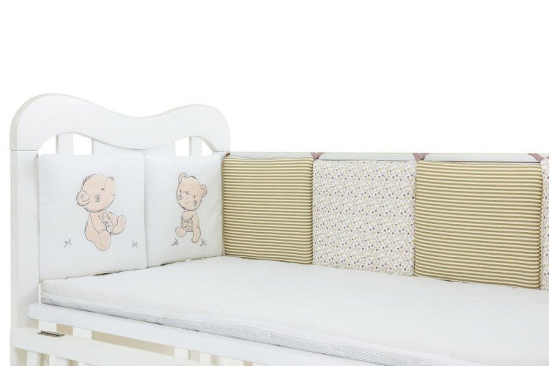 TOUR DE LIT POUR BEBE Ourson disposé en L