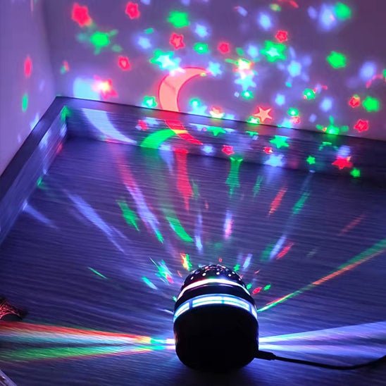 Veilleuse bébé projection plafond StarrySkyNightLight™ allumée