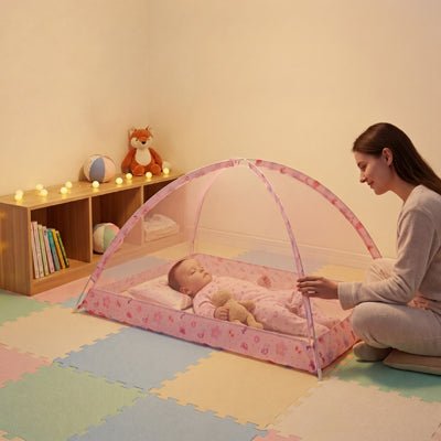 BEBE ENDORMI DANS NOTRE MOUSTIQUAIRE BEBE LIT DREAMYDOME ROSE AVEC MAMAN