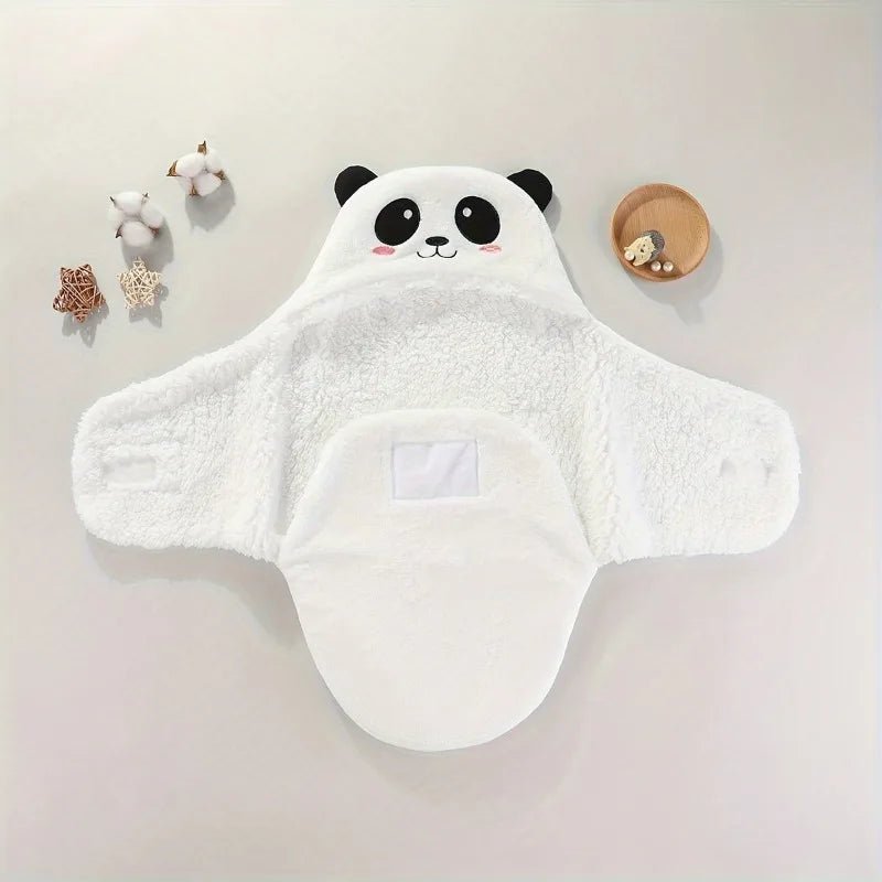 NOTRE COUVERTURE D EMMAILLOTAGE ANIMALSNUGGLE™ PANDA BLANCHE OUVERTE