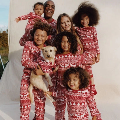 Portrait de famille avec notre Pyjama Noel Famille InstantMagik™