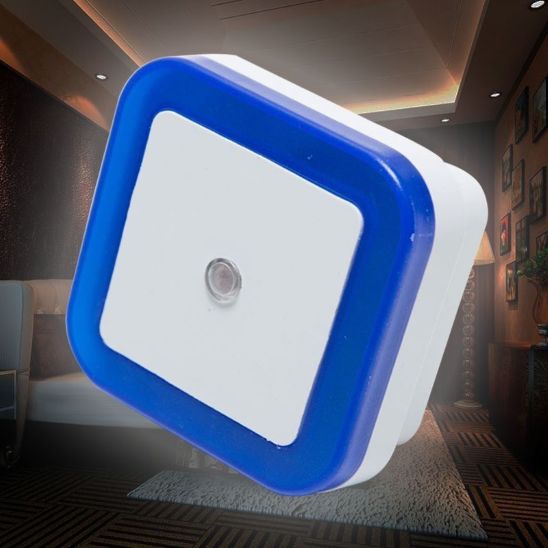 Variante carré bleu de notre veilleuse bébé LightControl