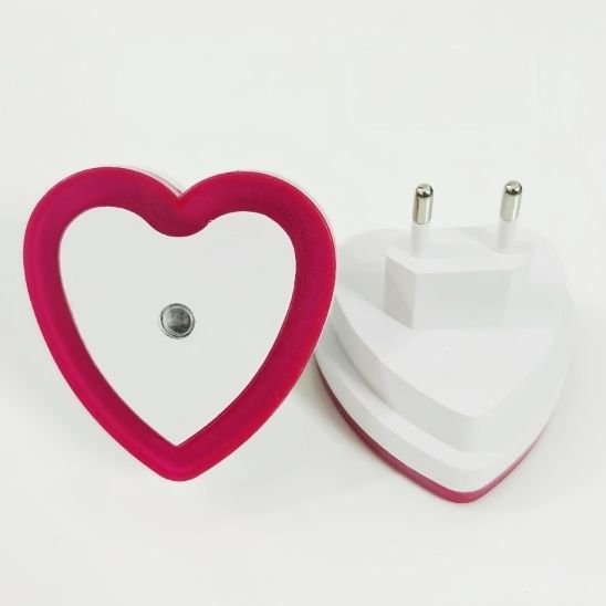 Variante cœur rouge de notre veilleuse bébé LightControl