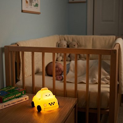 Veilleuse bebe au chevet